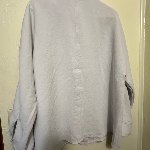 Aritzia Freeform Shirt - Picture 3 of 9